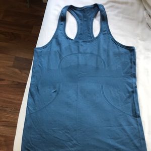 Lululemon swiftly tank